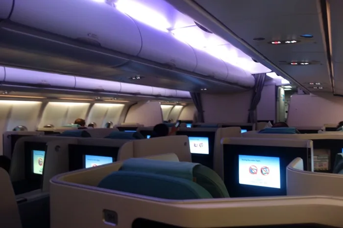 koreanAir 031.jpg KoreanAir631