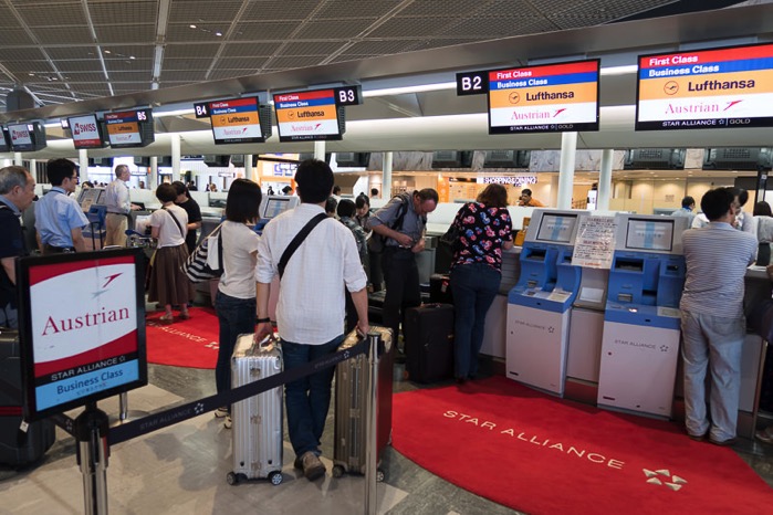 オーストリア航空チェックインカウンター