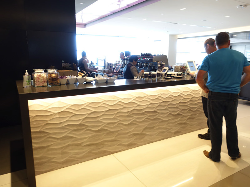 オークランド国際空港 Air New Zealand lounge