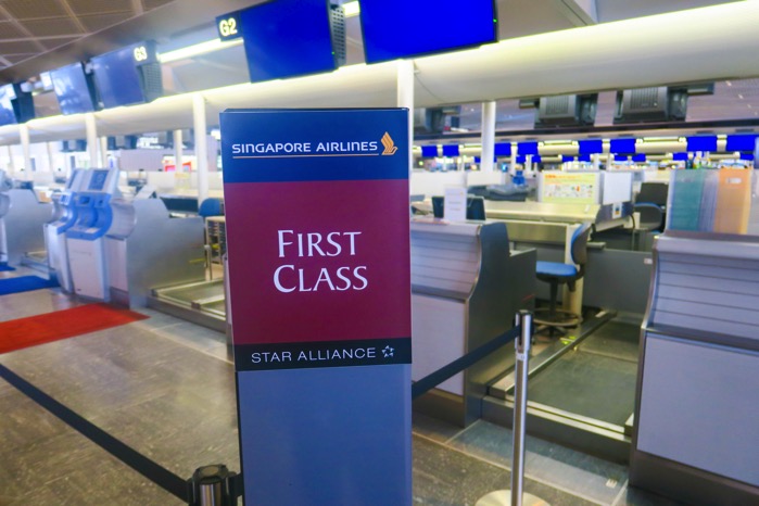 singapore airline firstcalss check in