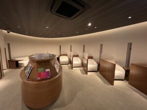 広島空港 Hiroshima Airport Lounge「YAMANAMI VILLA」