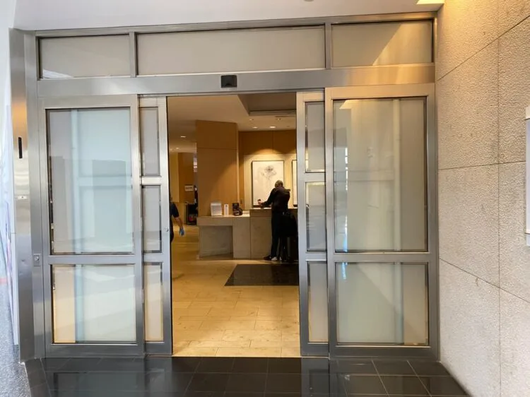 ダラス・フォートワース国際空港 アメリカン航空 Admirals Club ターミナルB